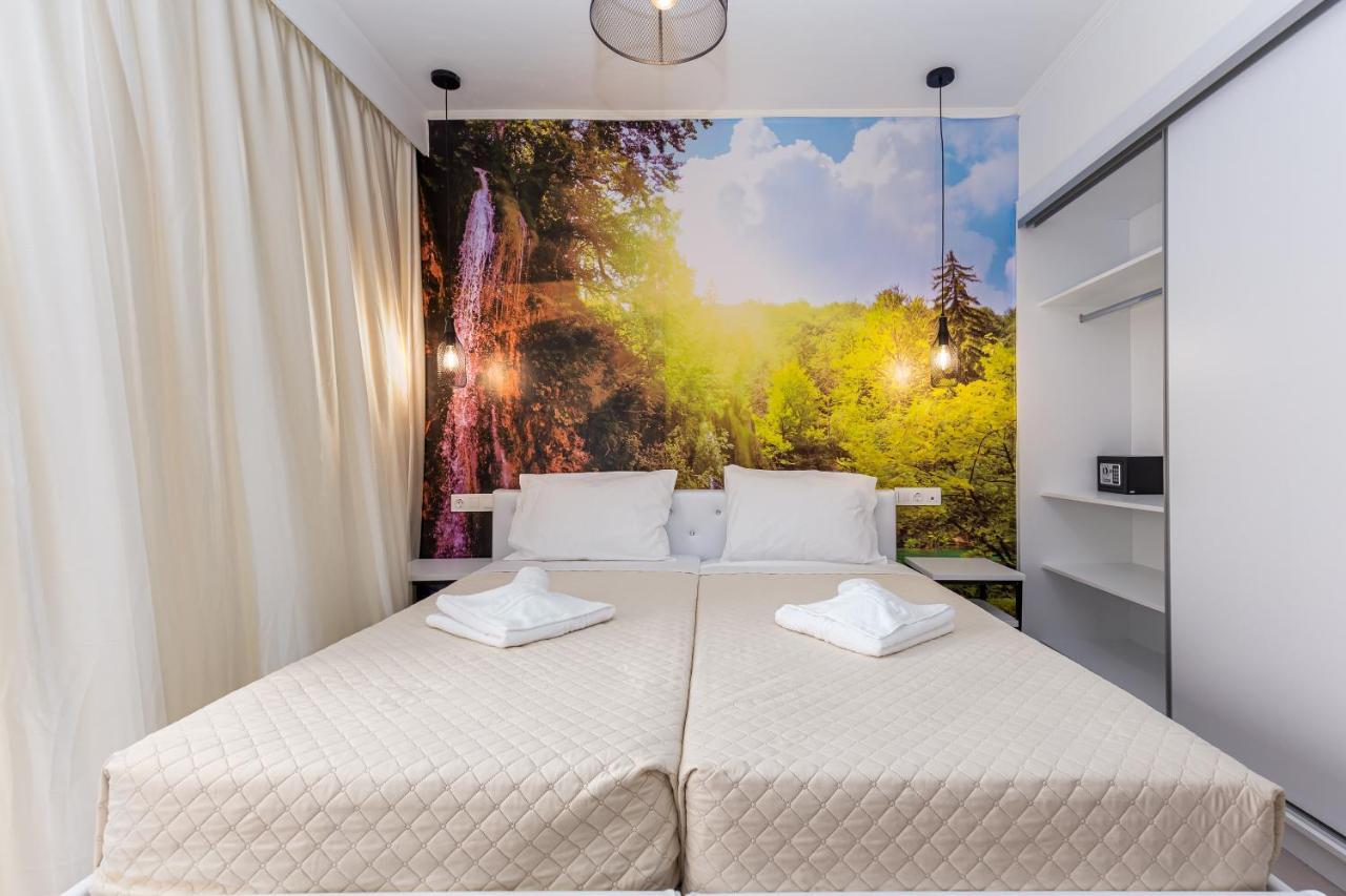 Hotel Aqua Luxury By Estia