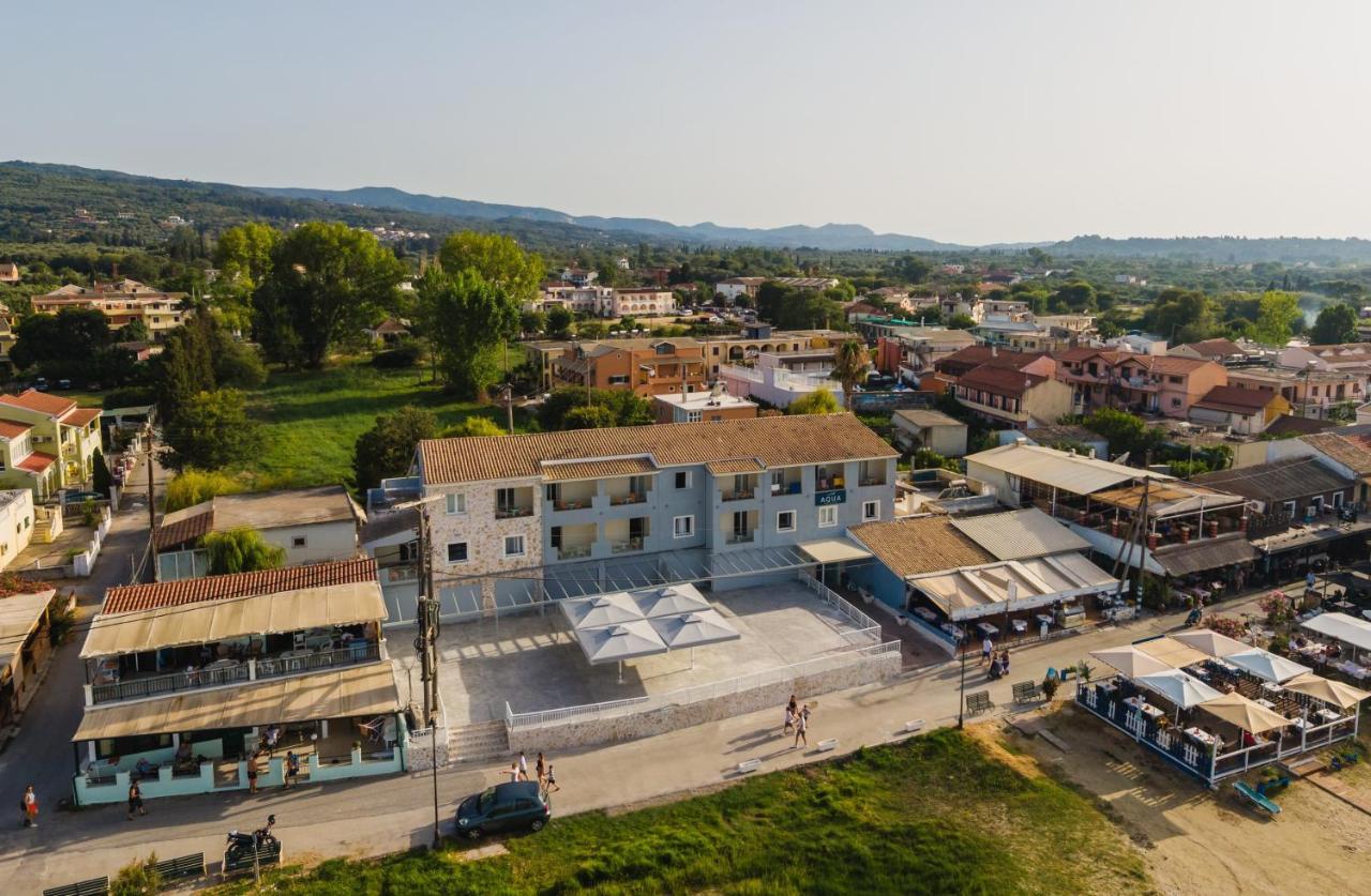 Aqua Luxury By Estia Hotel